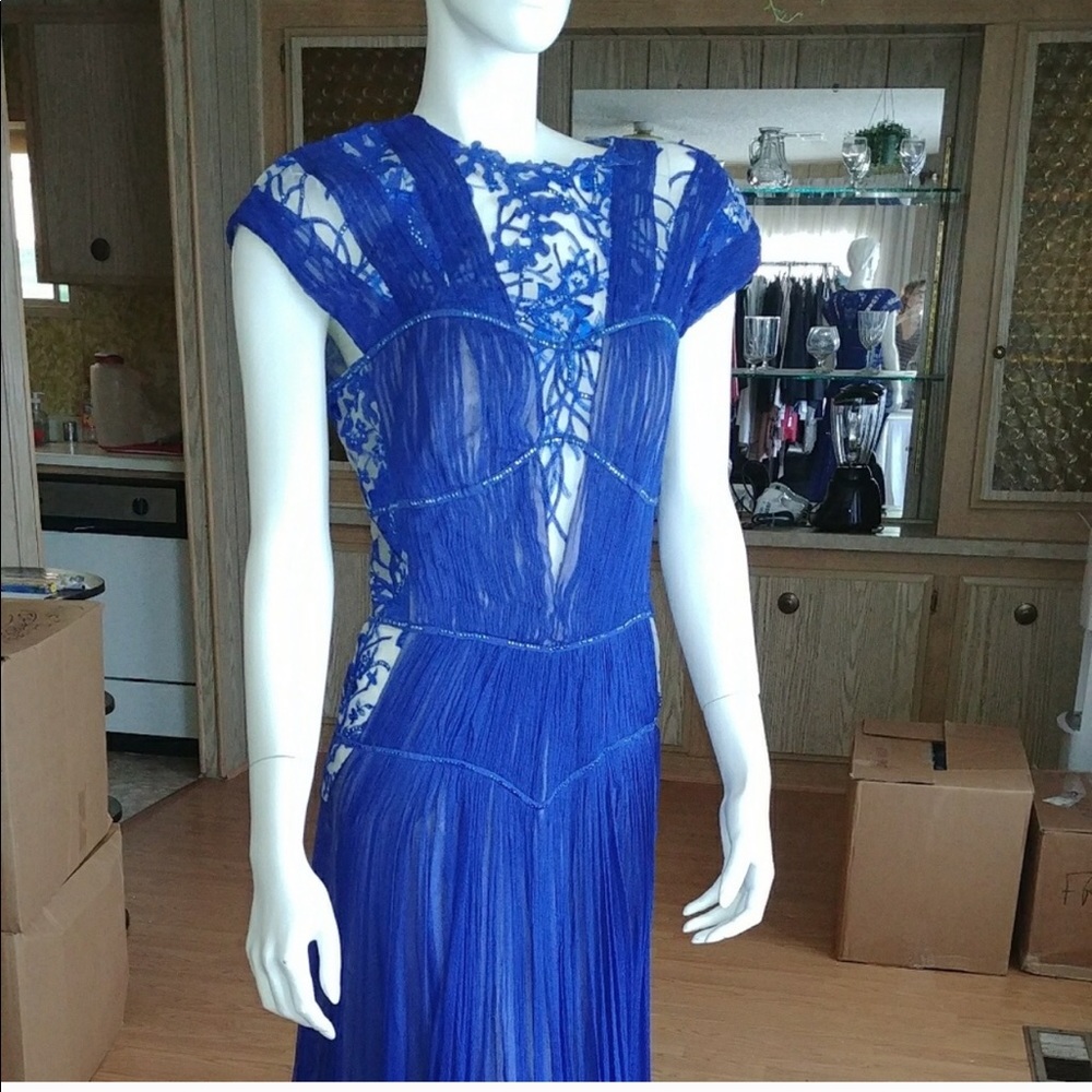Tadashi Shoji Gown size 10